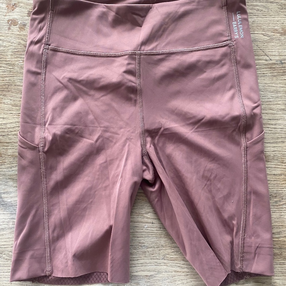 lululemon collaboration with barry’s bootcamp